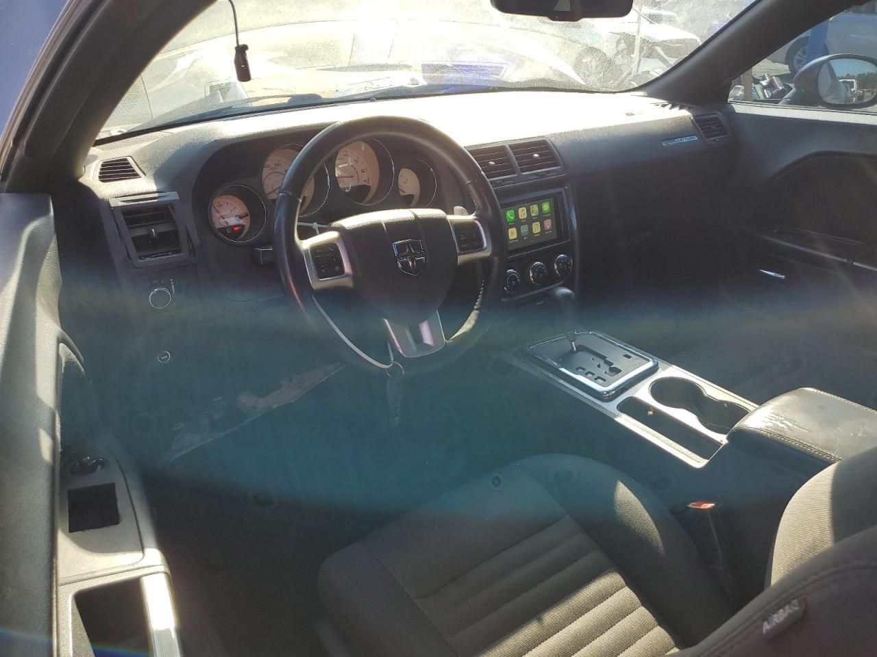 2013 Dodge Challenger - zdjęcie 8