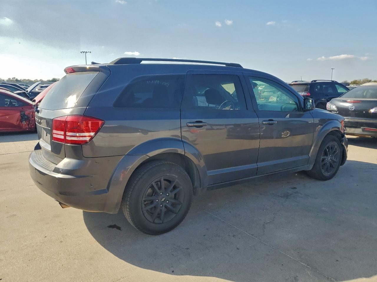 2020 Dodge Journey - zdjęcie 3