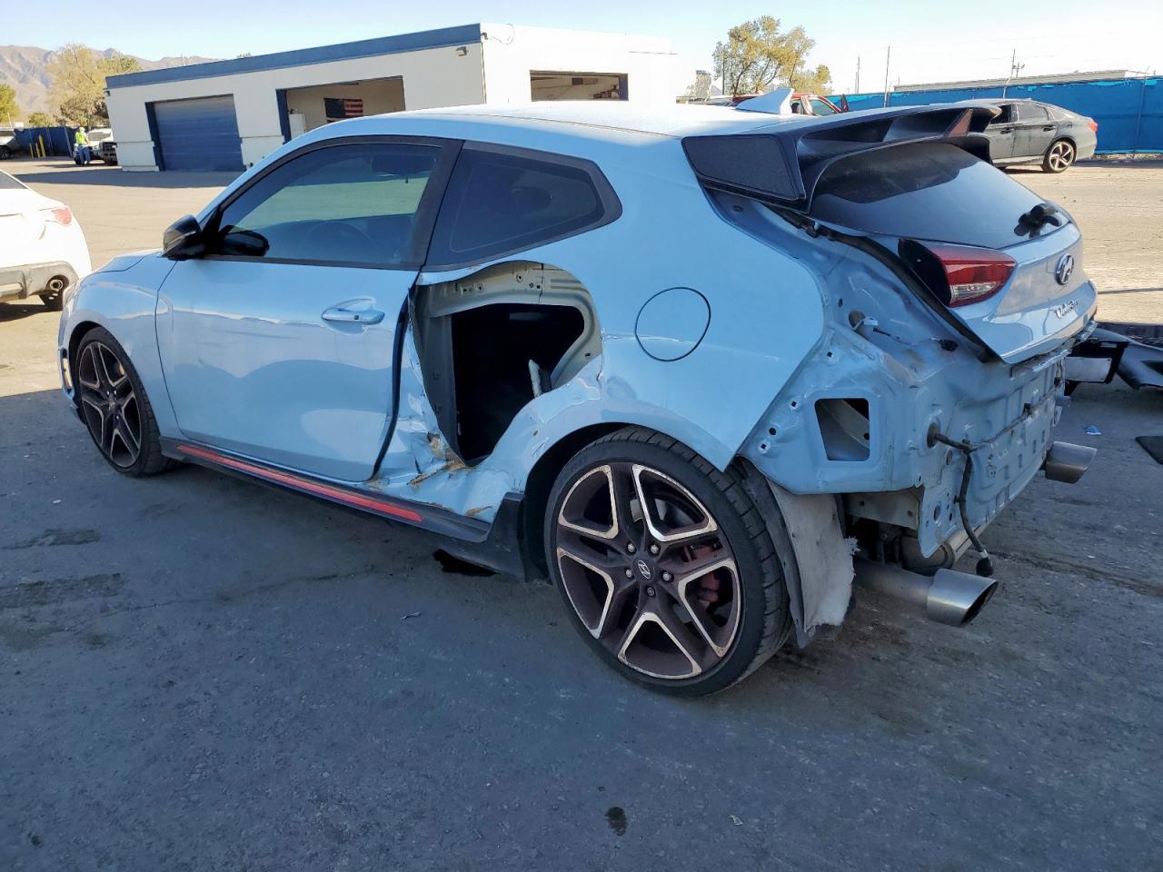 Hyundai Veloster - zdjęcie 2