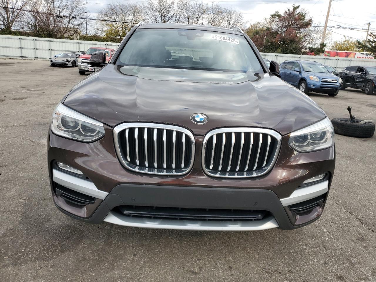 2018 BMW X3 - zdjęcie 5