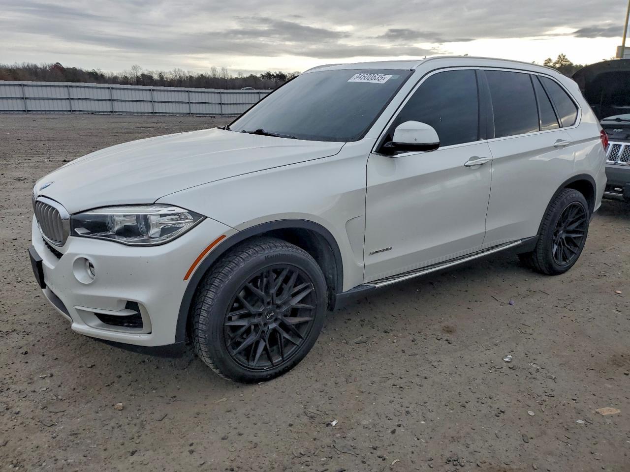 2017 BMW X5 xDrive35I - zdjęcie główne