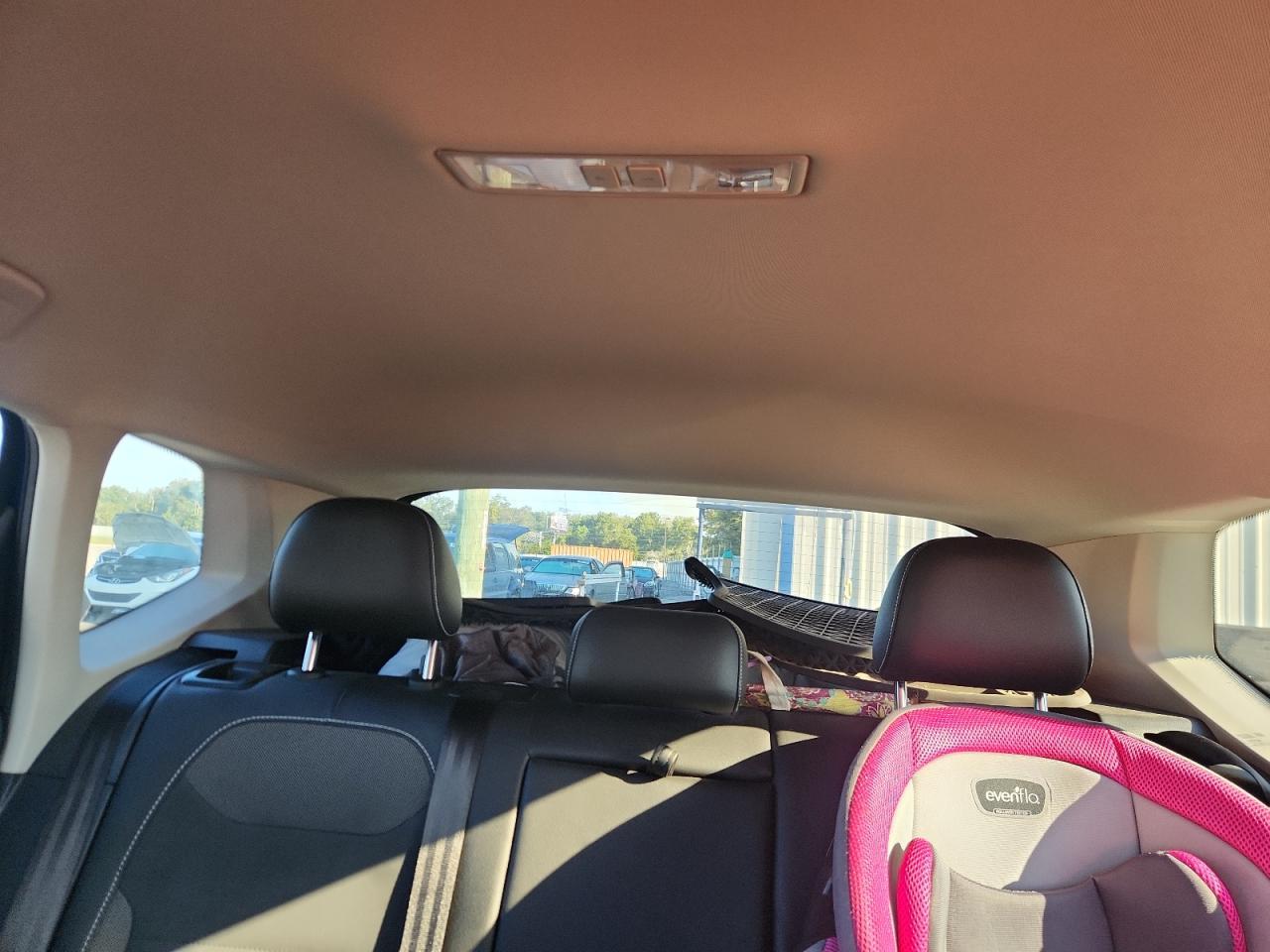 2022 Volkswagen Taos - zdjęcie 10