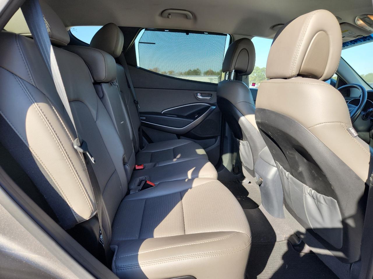 2015 Hyundai Santa Fe - zdjęcie 11