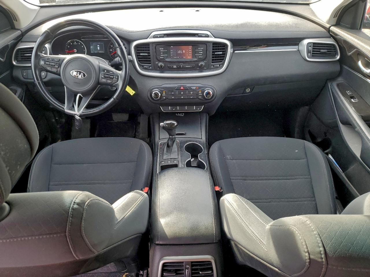 2016 Kia Sorento - zdjęcie 8