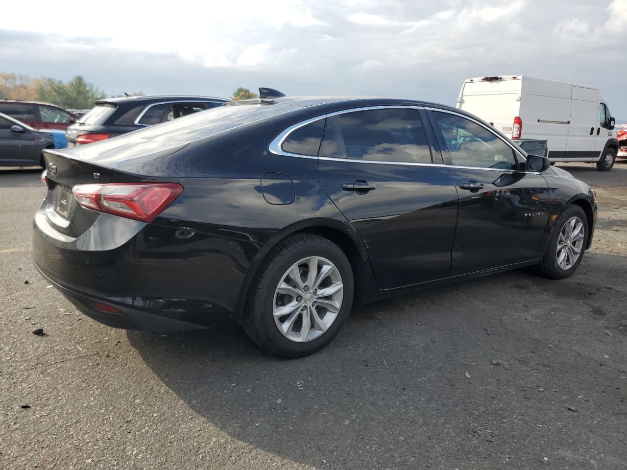 2019 Chevrolet Malibu - zdjęcie 3