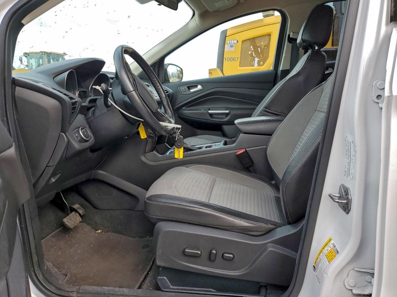 2017 Ford Escape - zdjęcie 7