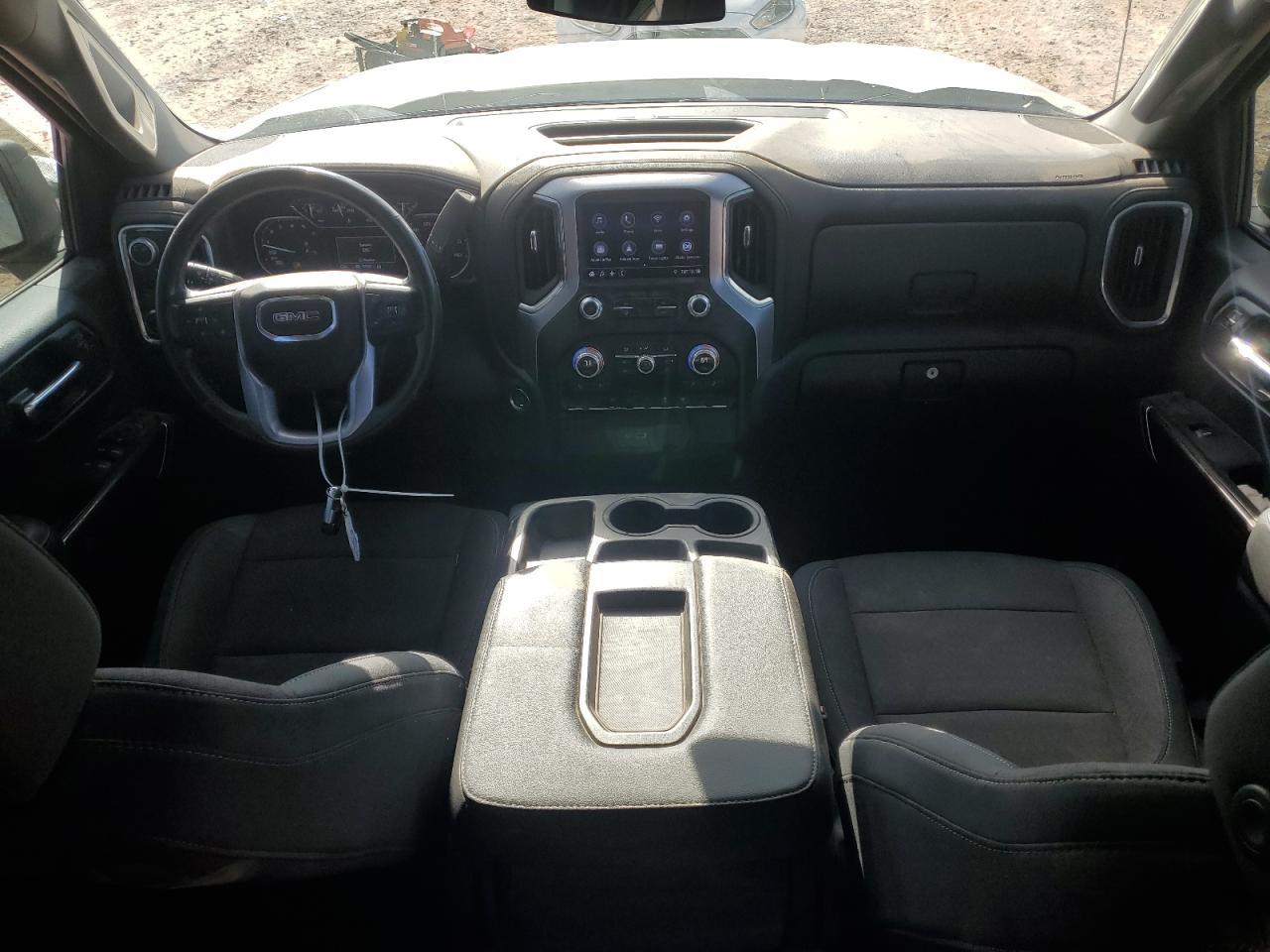 2020 GMC Sierra - zdjęcie 8