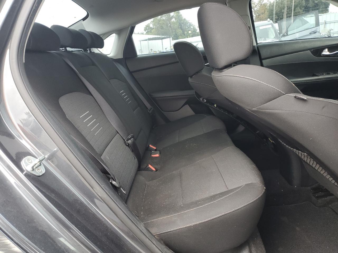 2019 Kia Forte Gt Line - zdjęcie 10