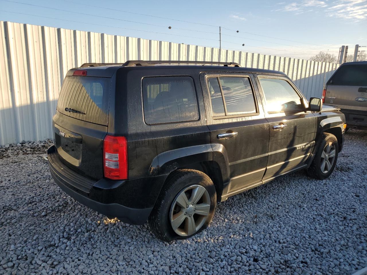 2014 Jeep Patriot Sport - zdjęcie 3