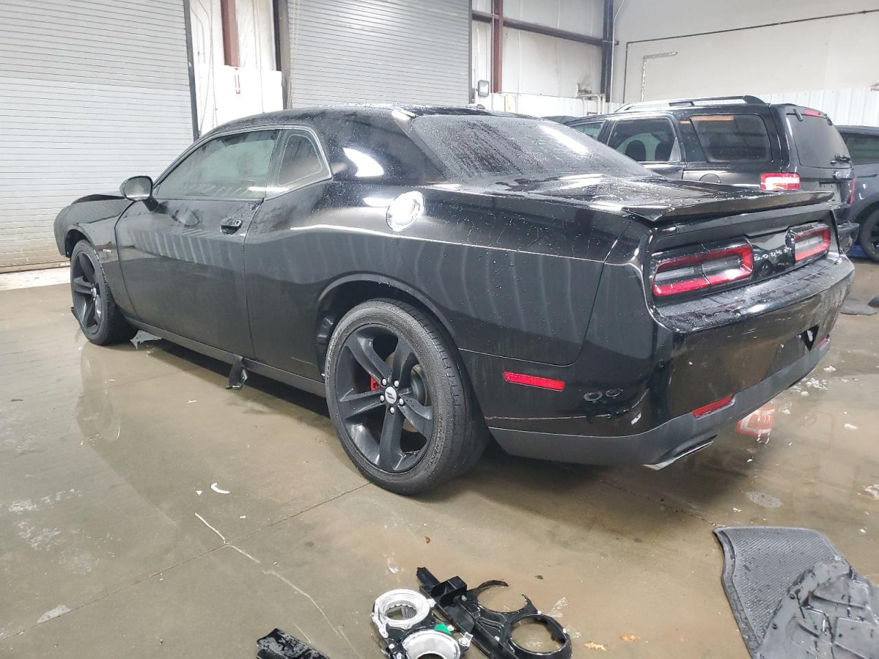 2017 Dodge Challenger R/T - zdjęcie 2