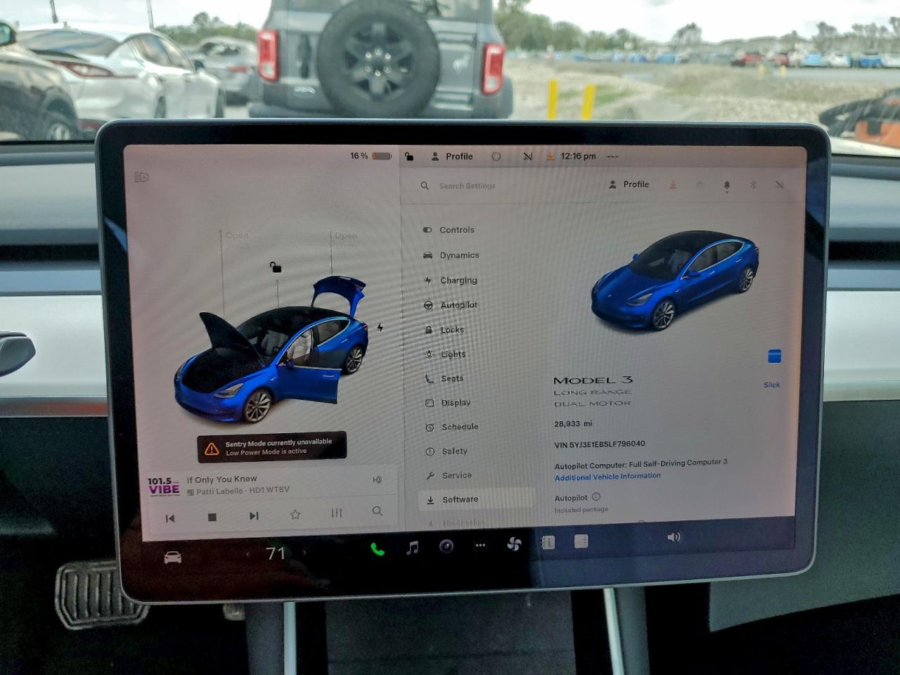 2020 Tesla Model 3 - zdjęcie 9