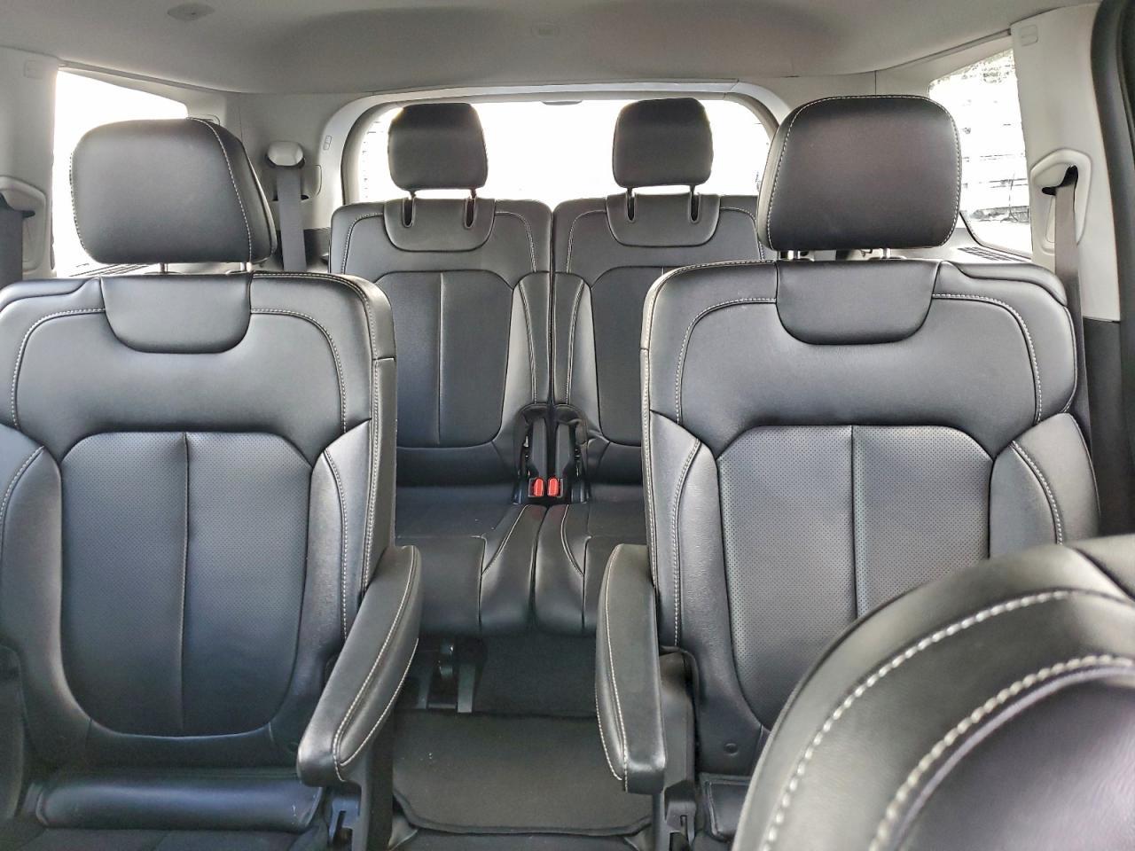 2023 Jeep Grand Cherokee L Limited - zdjęcie 10