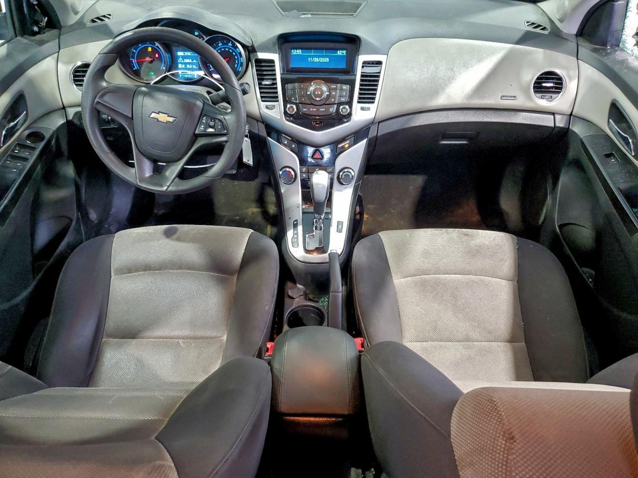 2014 Chevrolet Cruze - zdjęcie 8