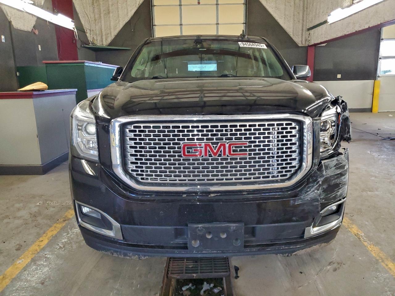 2015 GMC Yukon Denali - zdjęcie 5