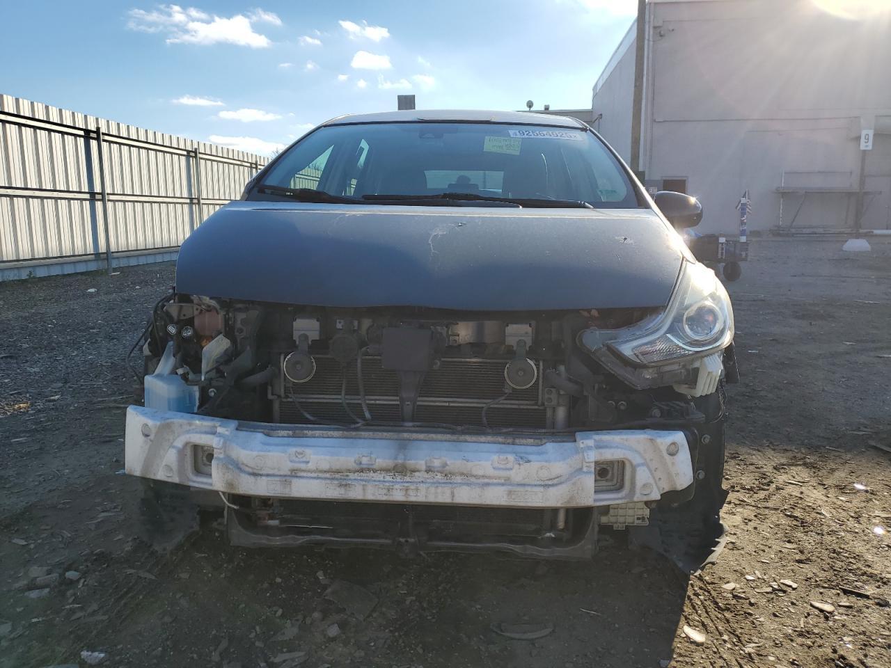 2015 Toyota Prius V - zdjęcie 5