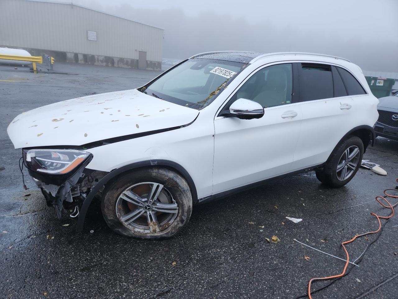 2022 Mercedes-Benz Glc 300 - zdjęcie główne