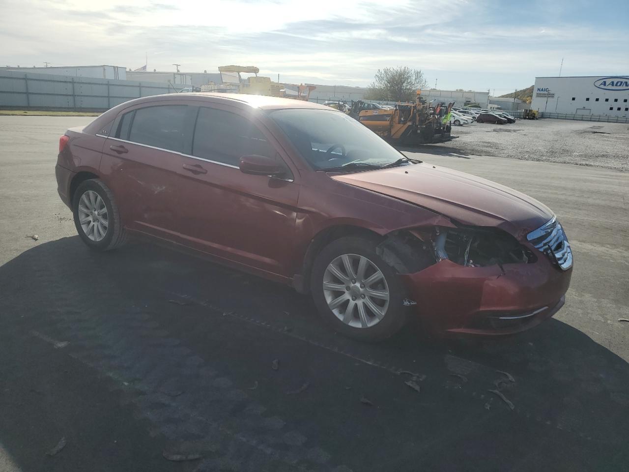 2013 Chrysler 200 - zdjęcie 4