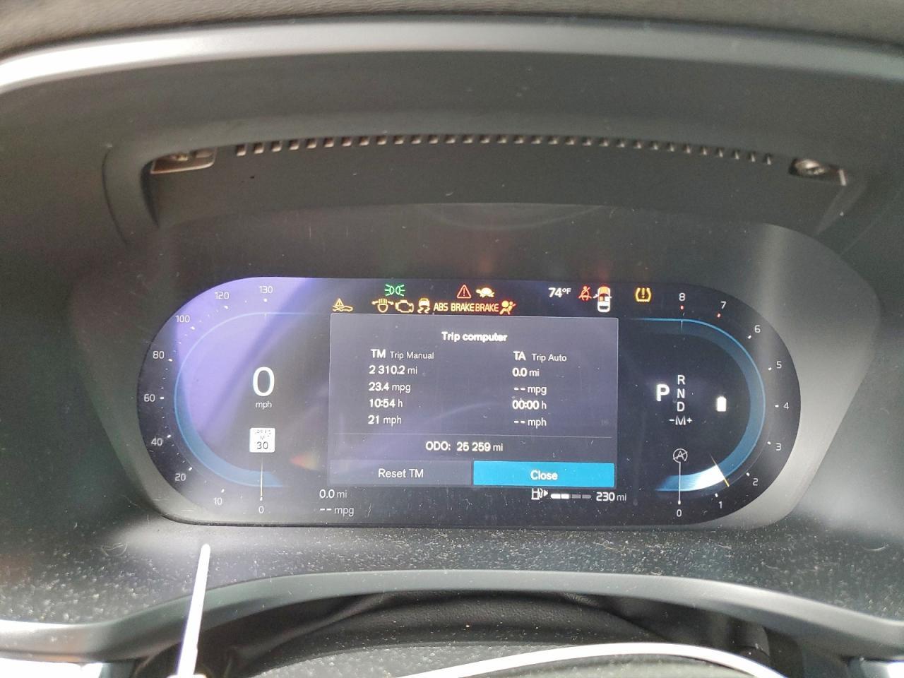 2025 Volvo S60 Core - zdjęcie 9