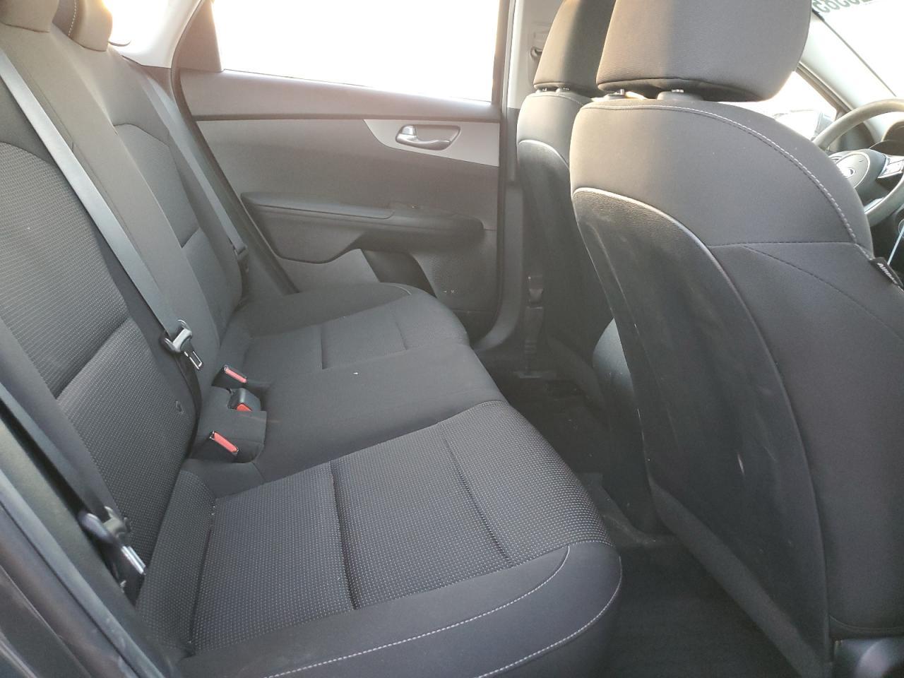 2019 Kia Forte - zdjęcie 10