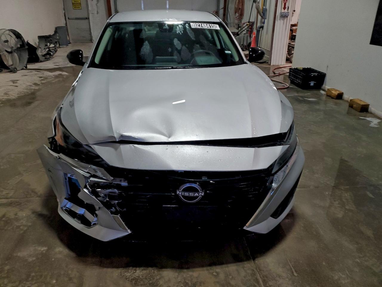 2025 Nissan Altima - zdjęcie 5
