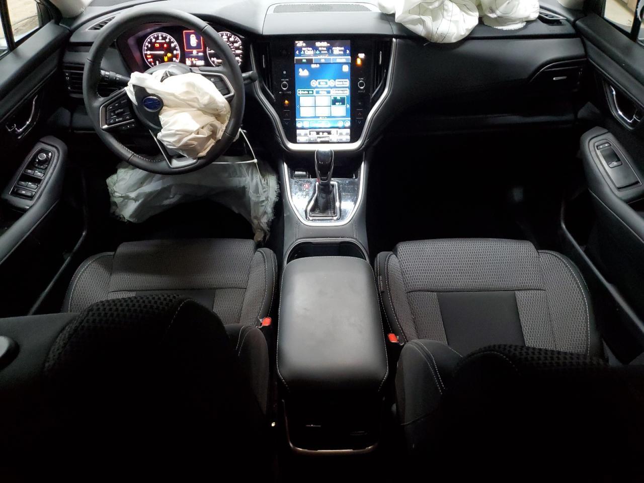 2025 Subaru Outback Premium - zdjęcie 8