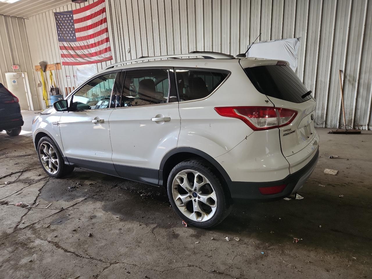 2013 Ford Escape - zdjęcie 2