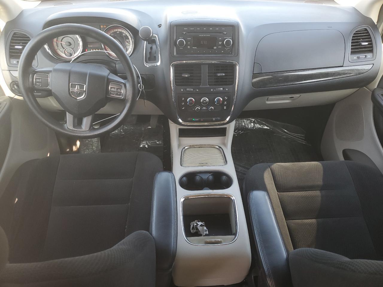 2016 Dodge Grand Caravan Sxt - zdjęcie 8