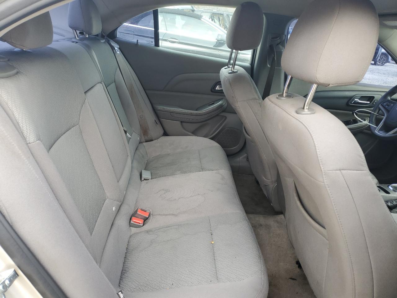 2015 Chevrolet Malibu Ls - zdjęcie 10