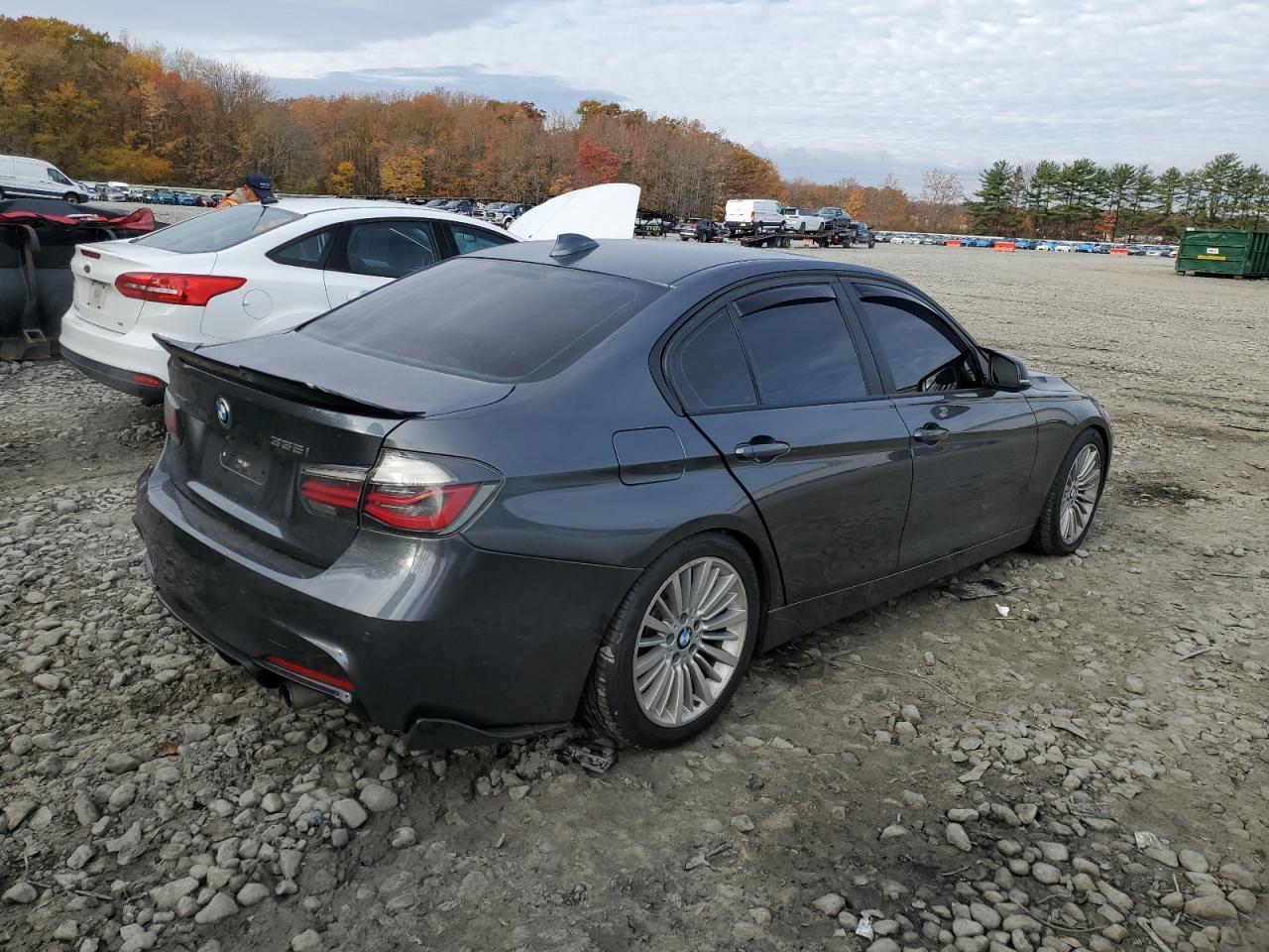 2013 BMW 335 Xi - zdjęcie 3