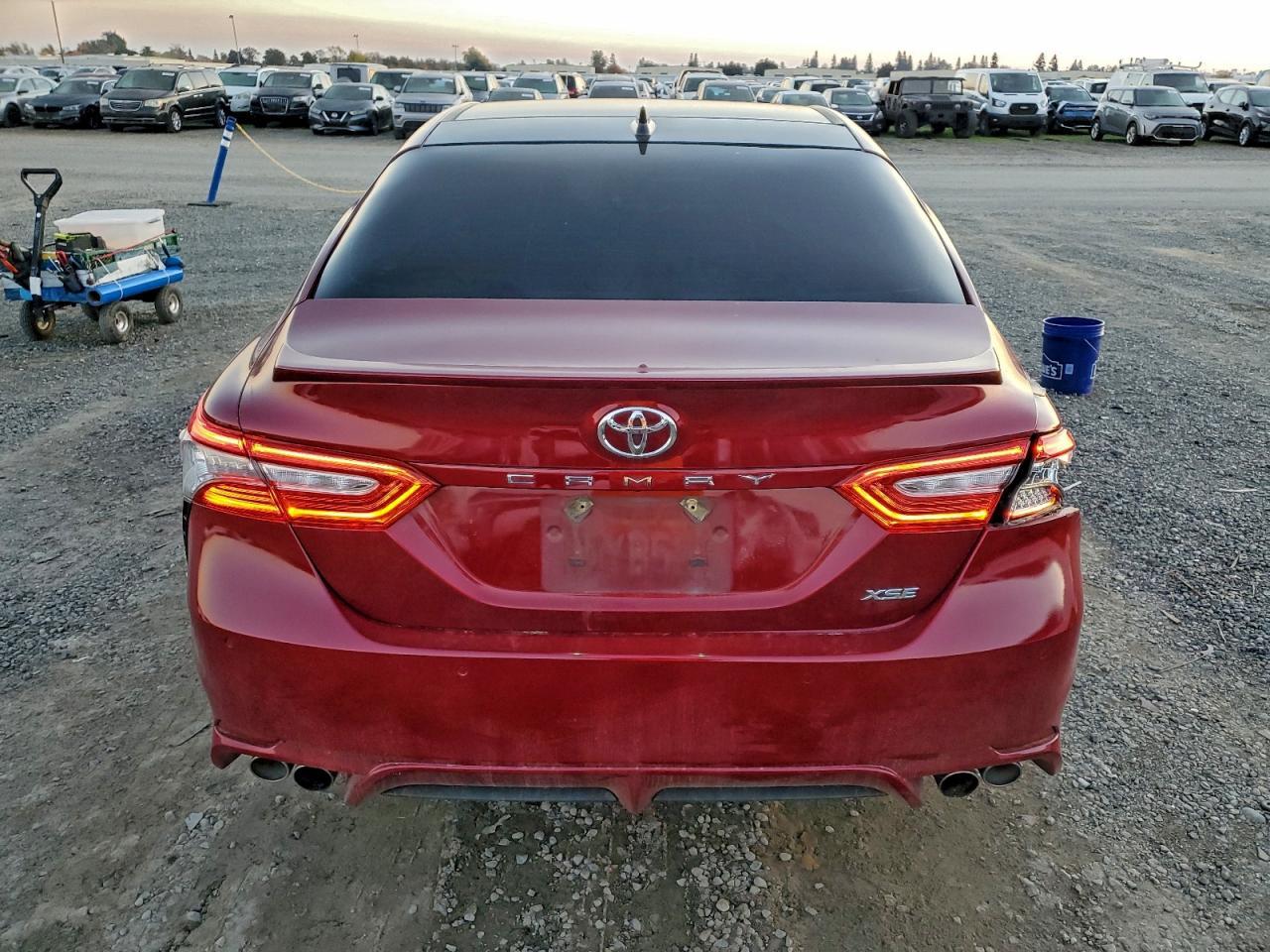2018 Toyota Camry - zdjęcie 6
