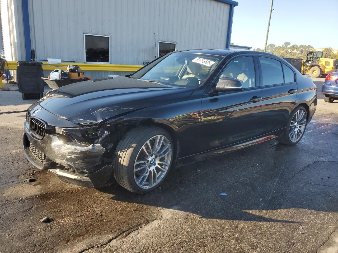 2015 BMW Seria 3 - zdjęcie główne