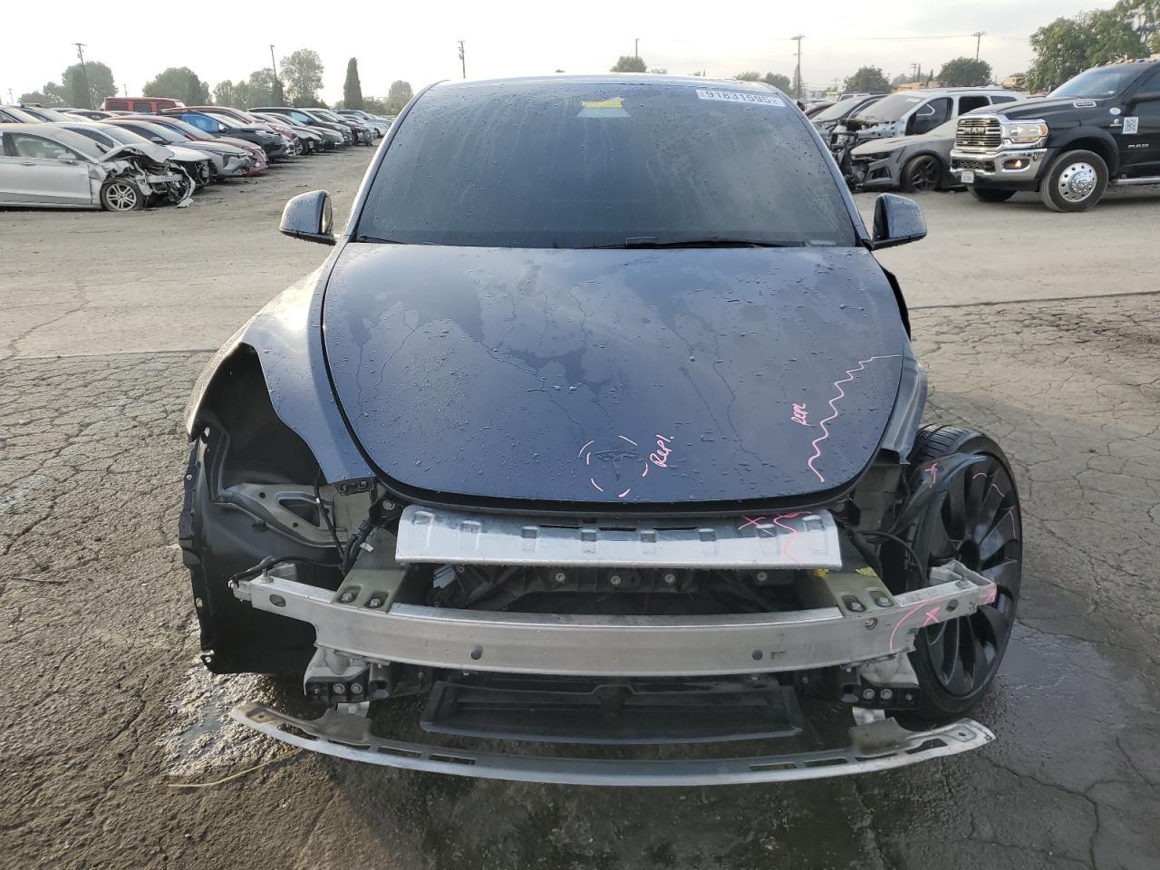 2022 Tesla Model Y - zdjęcie 5