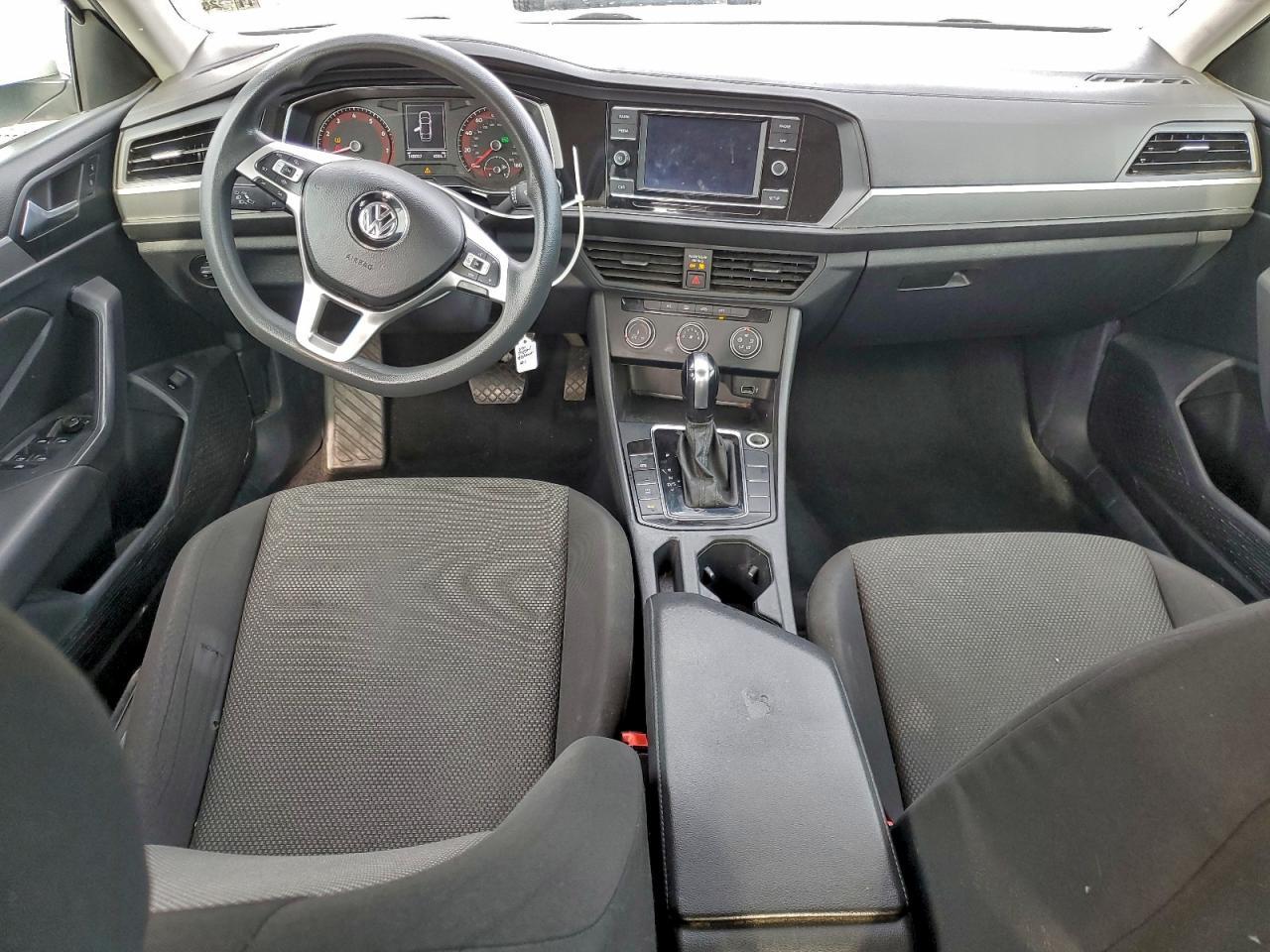 2019 Volkswagen Jetta - zdjęcie 8
