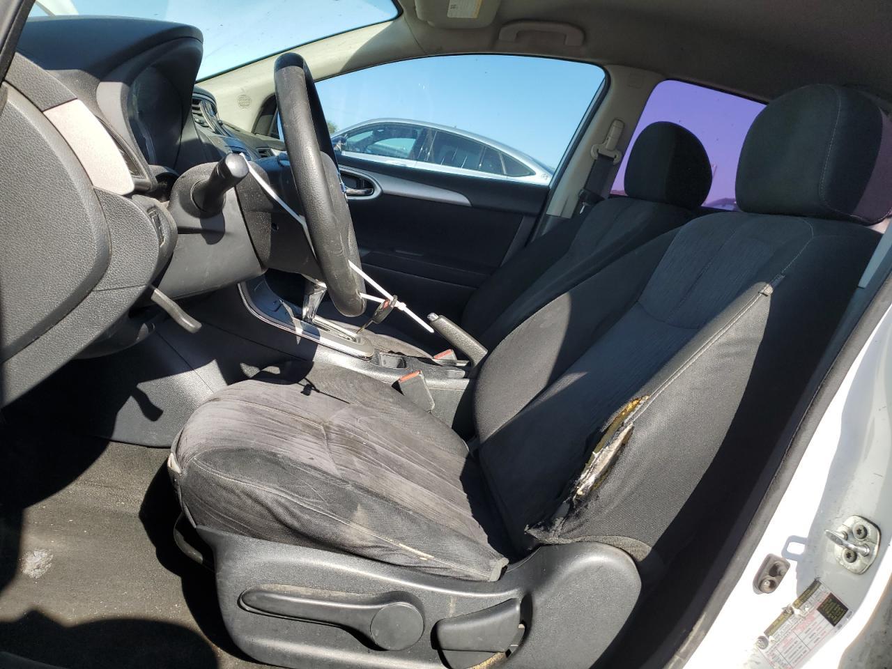 2014 Nissan Sentra S - zdjęcie 7