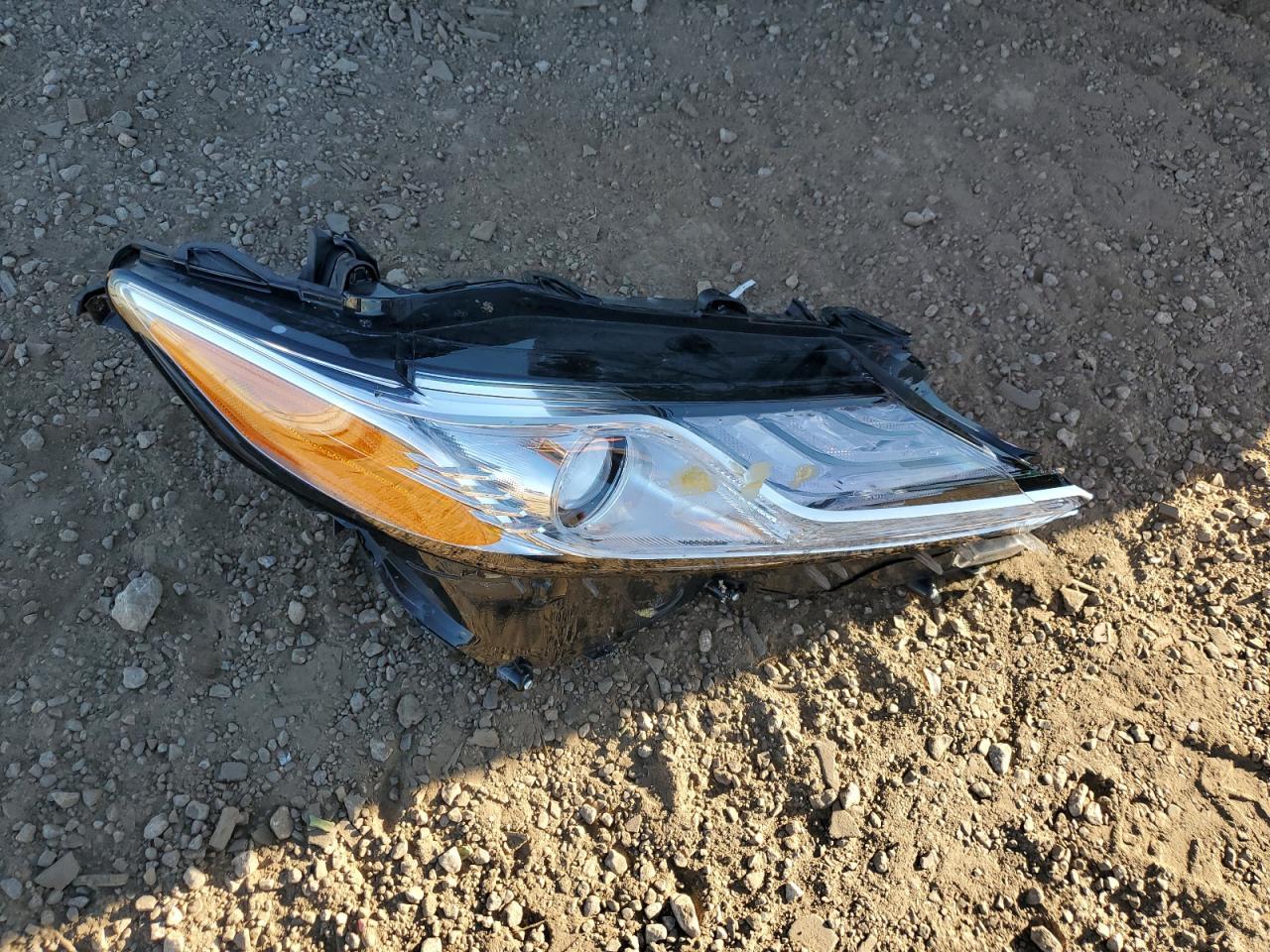 2024 Toyota Camry - zdjęcie 12