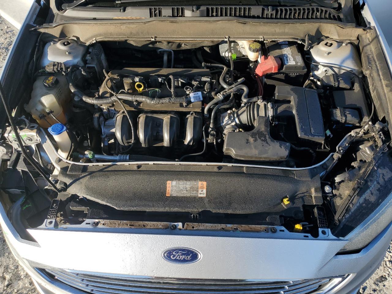 2017 Ford Fusion - zdjęcie 11