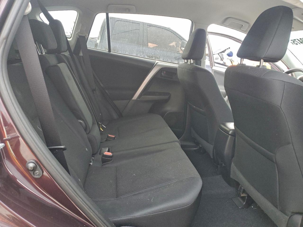 2016 Toyota RAV 4 - zdjęcie 11