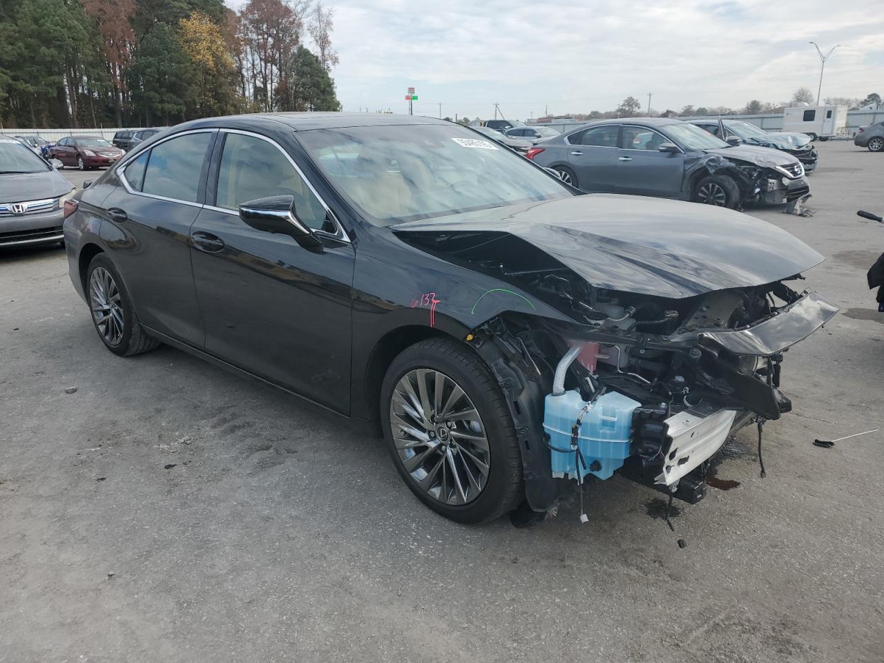 2024 Lexus ES - zdjęcie 4