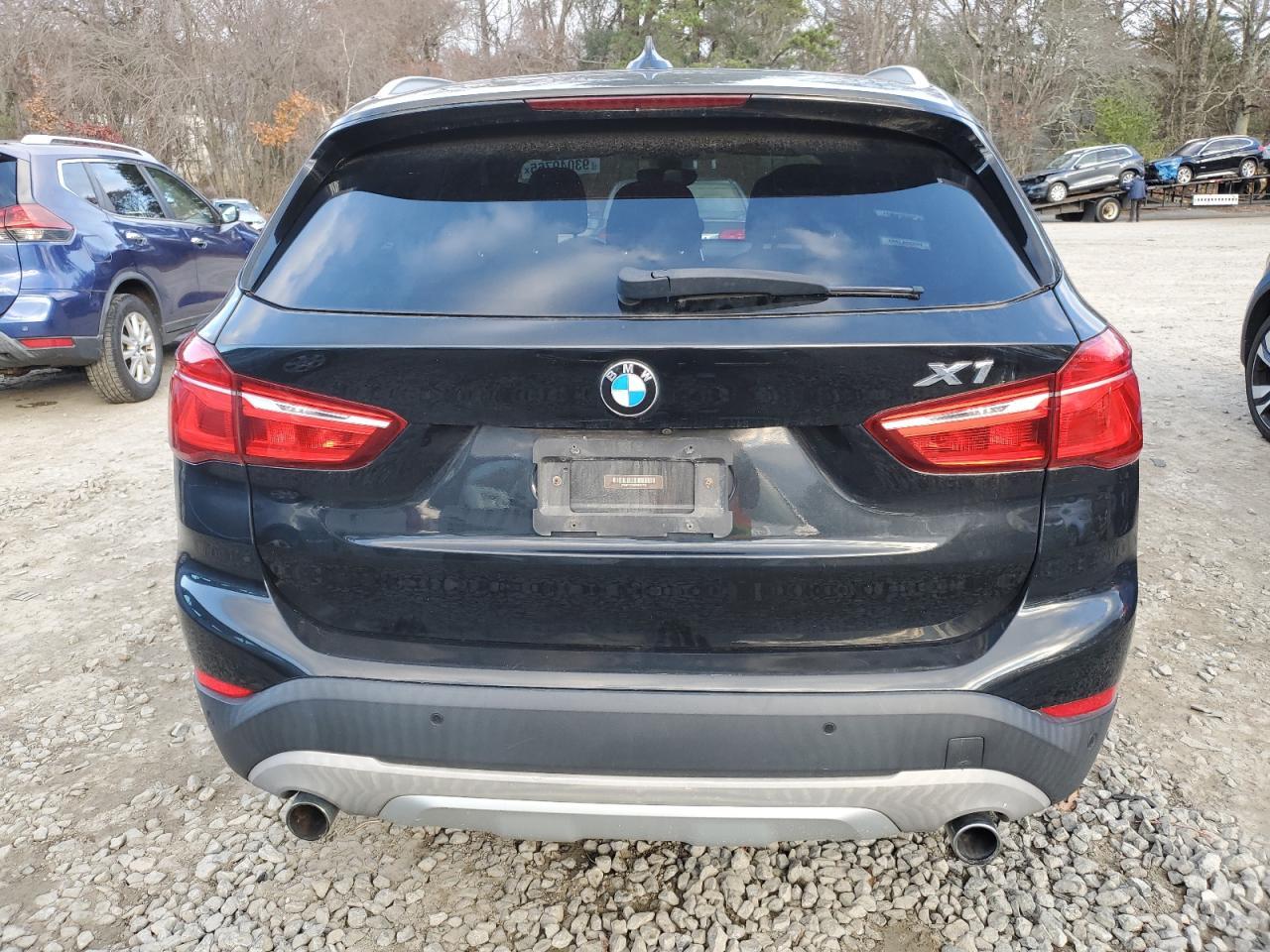 2016 BMW X1 xDrive28I - zdjęcie 6