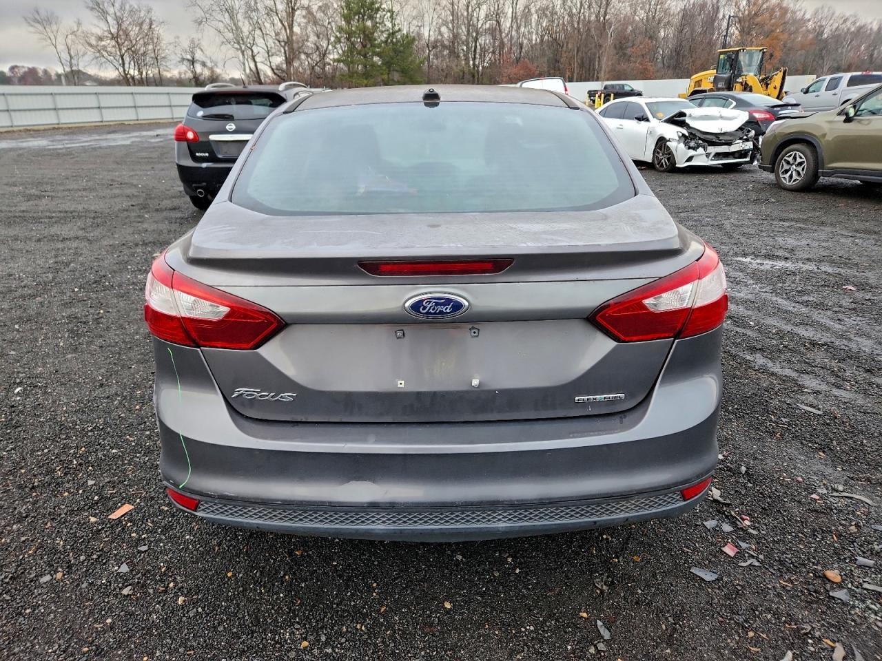 2014 Ford Focus - zdjęcie 6