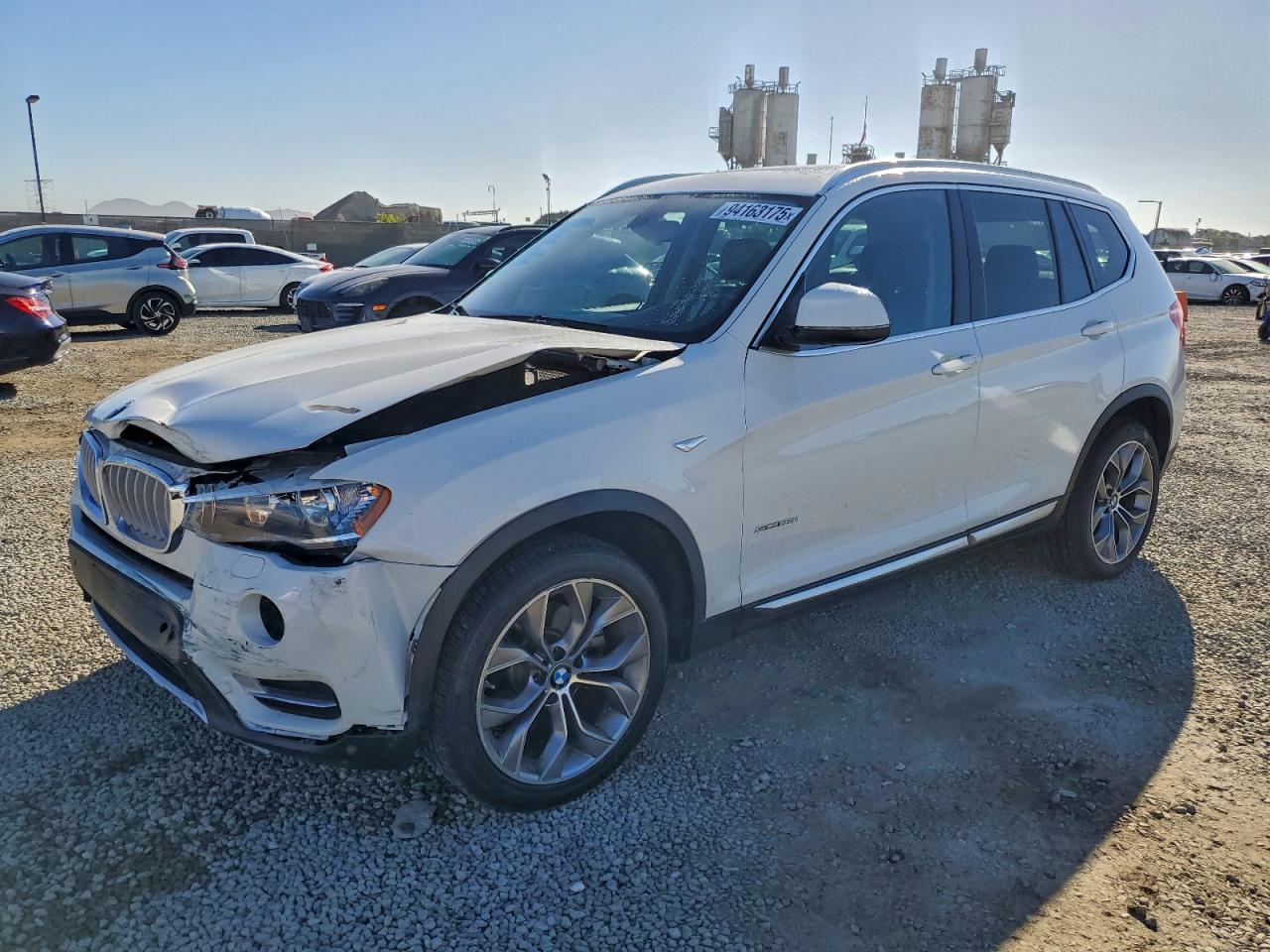 2015 BMW X3 Sdrive28I - zdjęcie główne