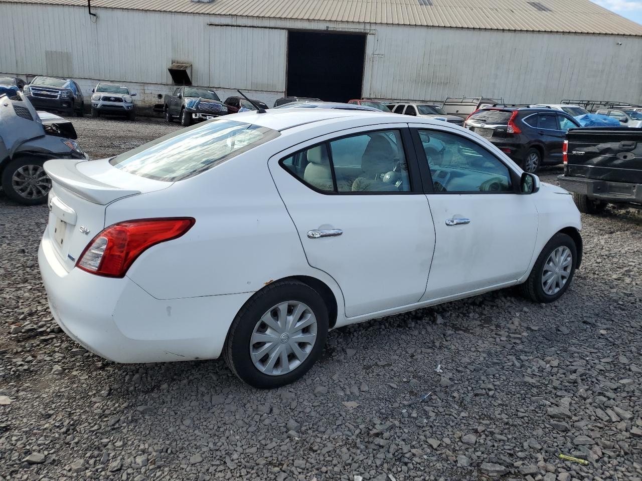 2013 Nissan Versa - zdjęcie 3