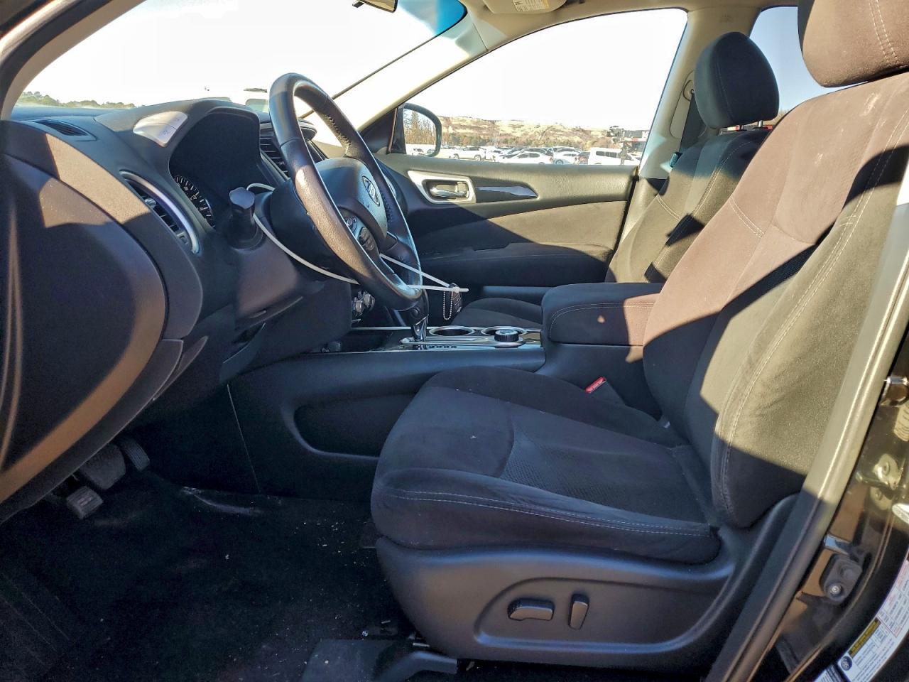 2014 Nissan Pathfinder - zdjęcie 7
