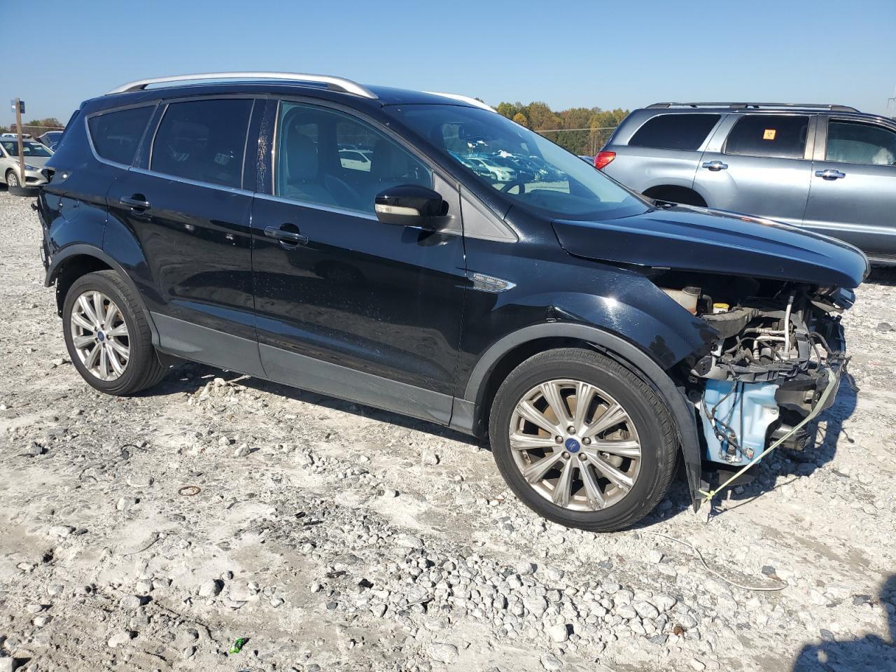 2017 Ford Escape Titanium - zdjęcie 4