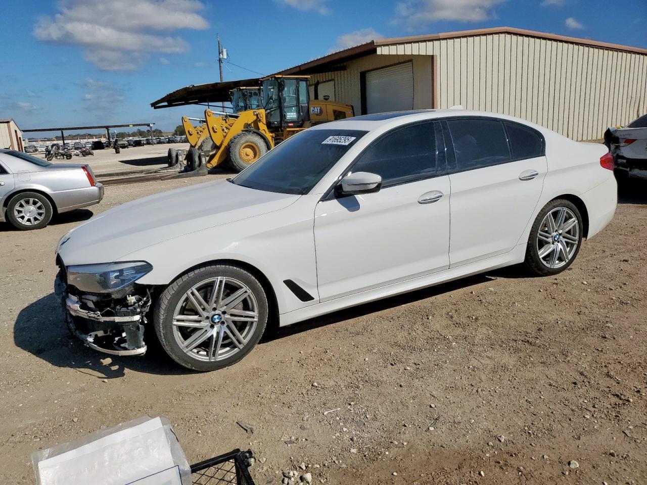 2018 BMW Seria 5 - zdjęcie główne