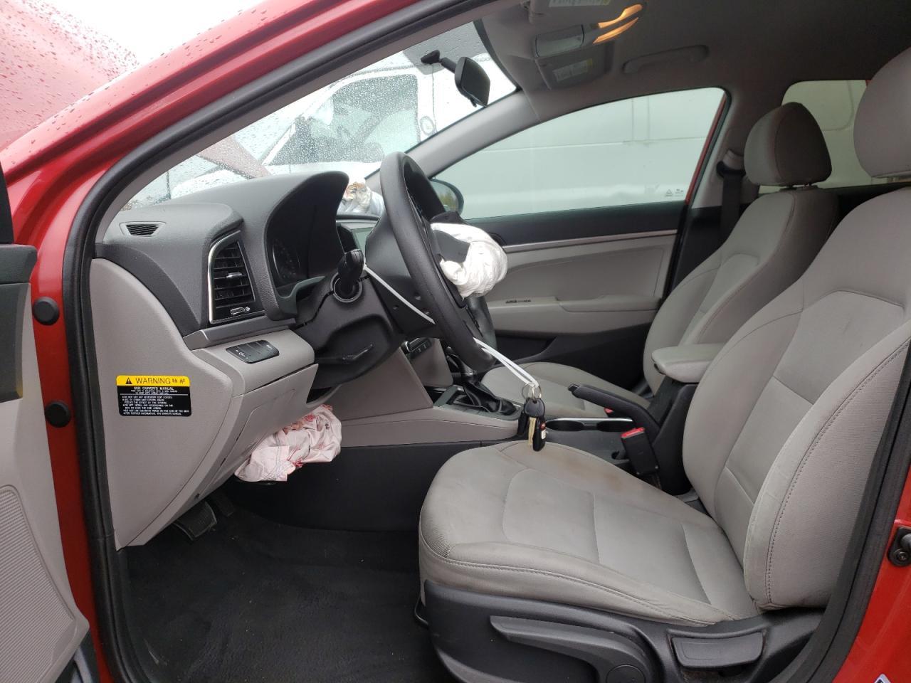 2017 Hyundai Elantra - zdjęcie 7