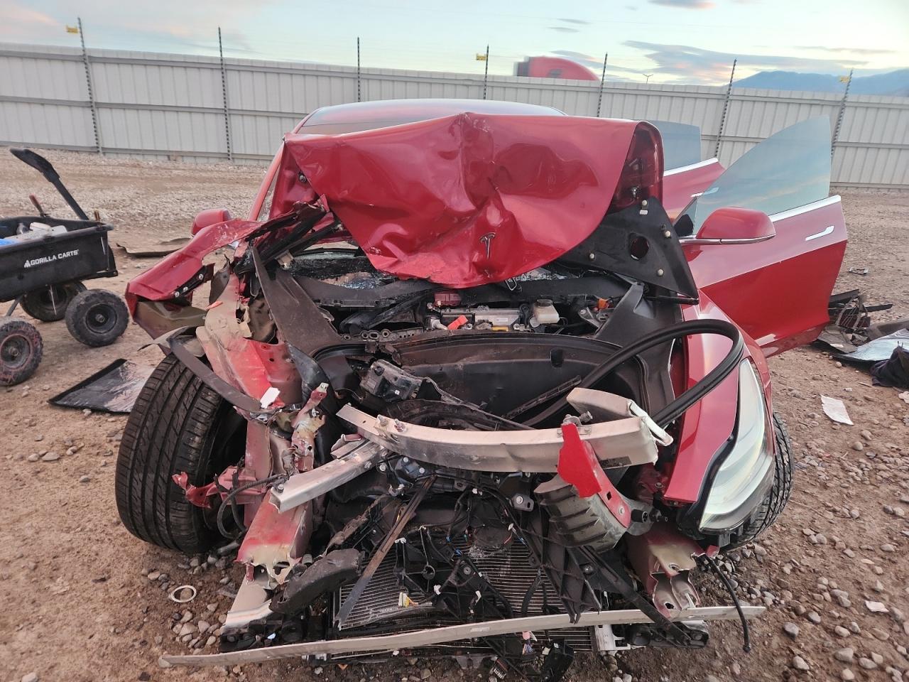 2018 Tesla Model 3 - zdjęcie 5