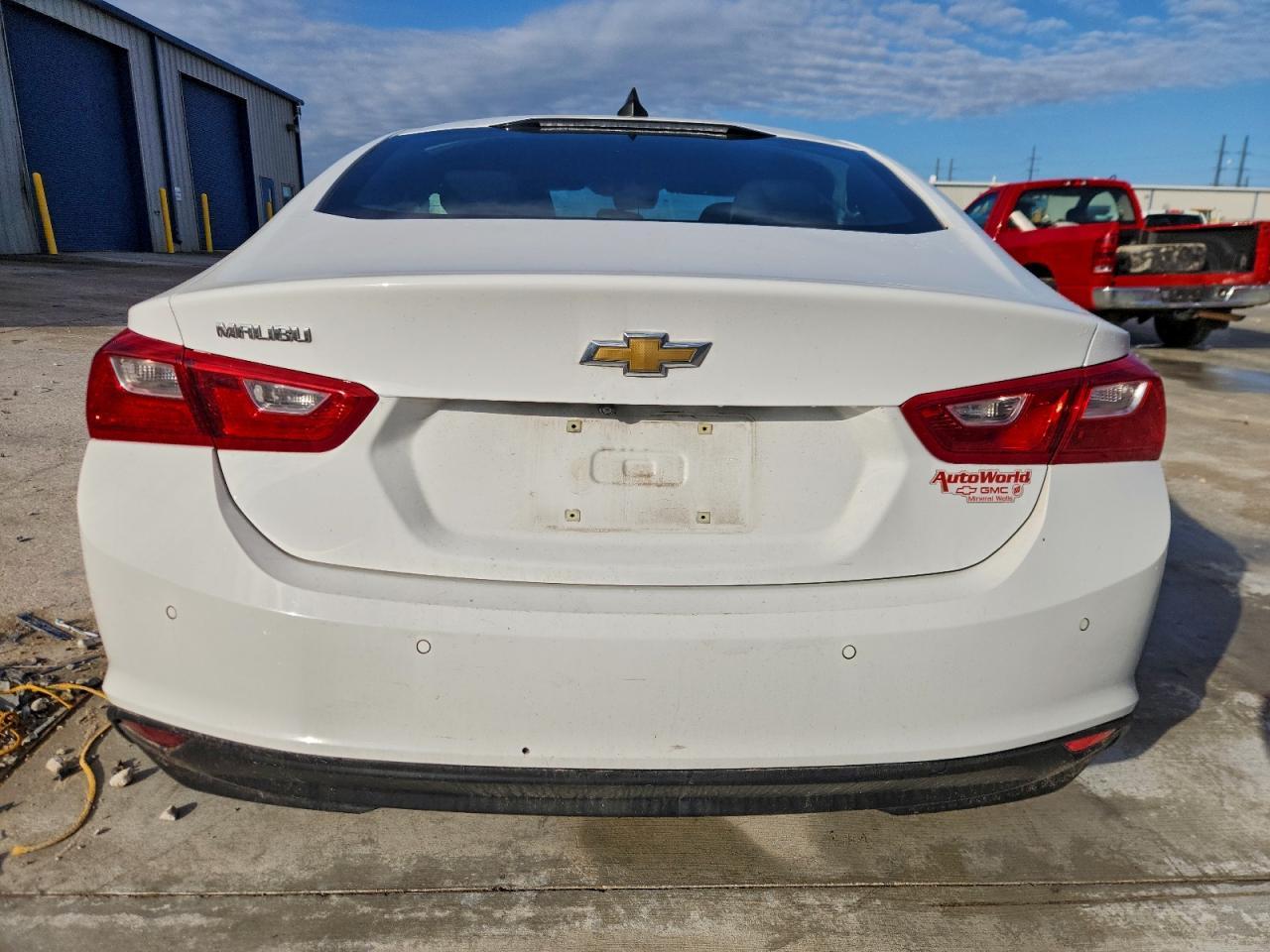 2022 Chevrolet Malibu Ls - zdjęcie 6