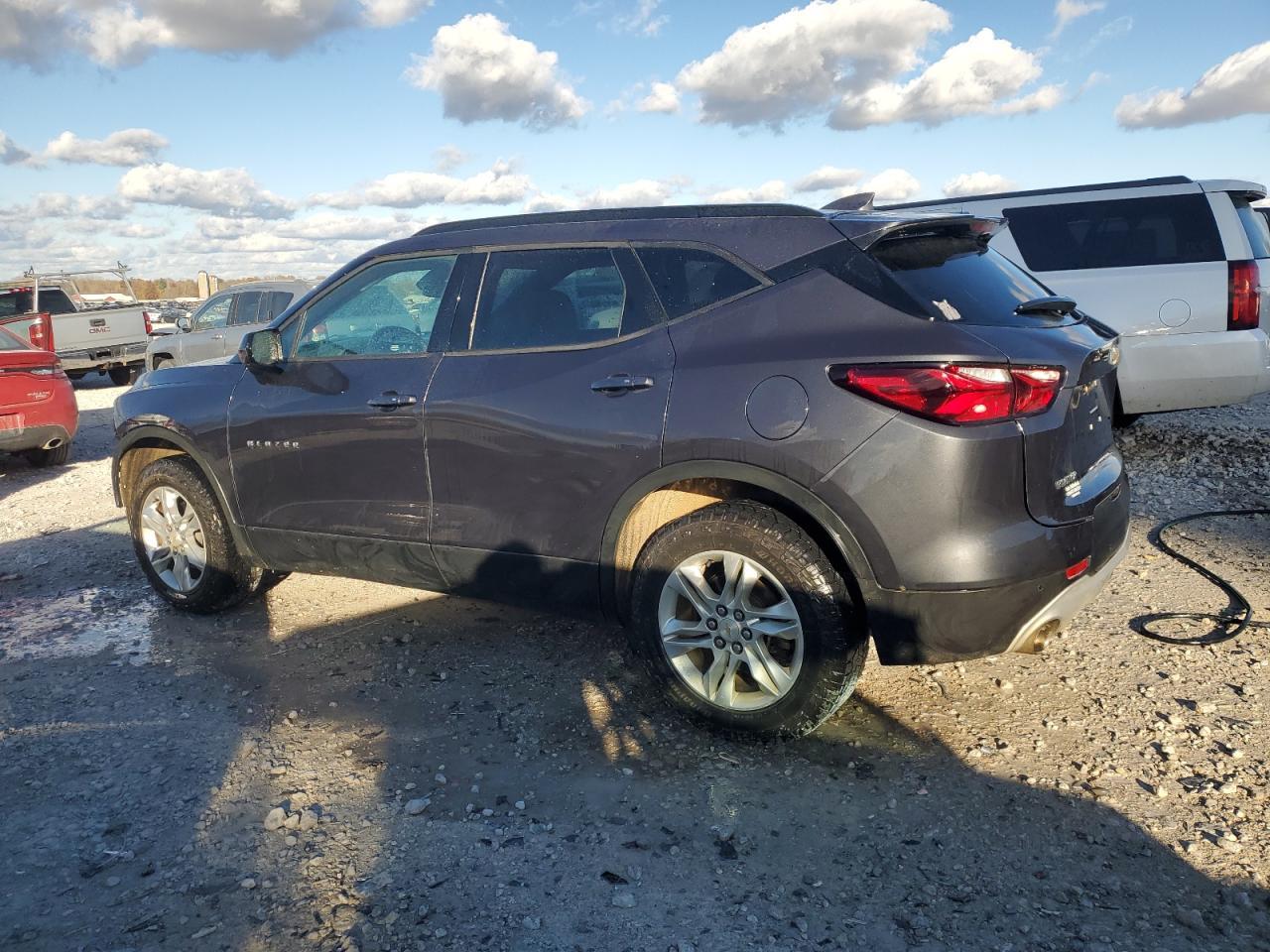 2021 Chevrolet Blazer 2Lt - zdjęcie 2