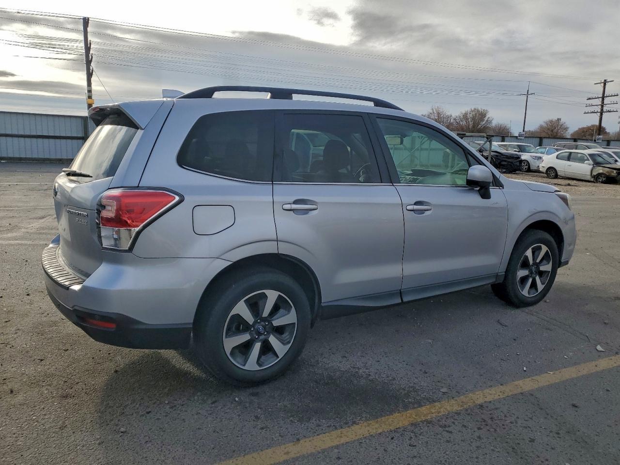 2017 Subaru Forester 2.5I Limited - zdjęcie 3